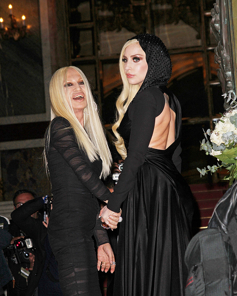 Леди Гага и Донателлы Версаче 