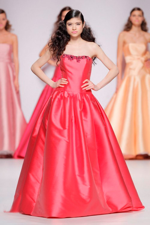 красное свадебное платье Cymbeline