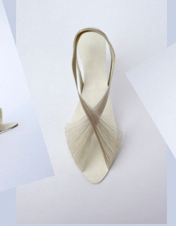 Необычная обувь: женские туфельки из шёлковой нити